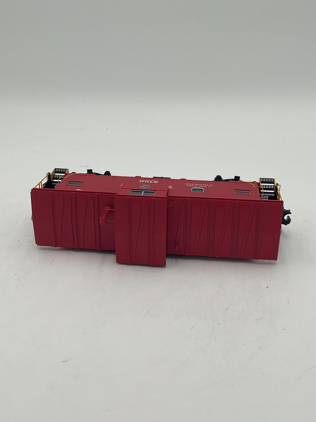 Atlas 6610-1 Extended Caboose 6610-1 Seaboard #5700 (3- Rail)