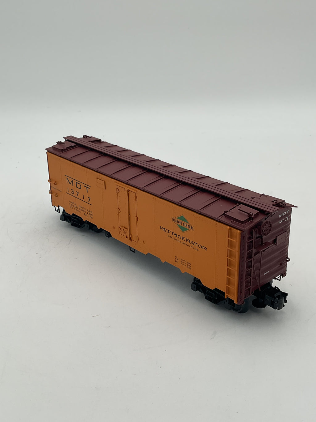 Atlas O 8523-4 40’ Steel Reefer Car MDT/IC #13717 [3 Rail]