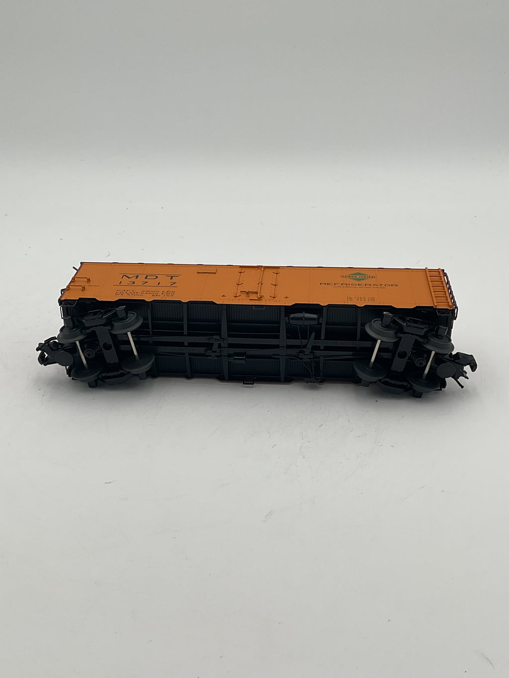 Atlas O 8523-4 40’ Steel Reefer Car MDT/IC #13717 [3 Rail]