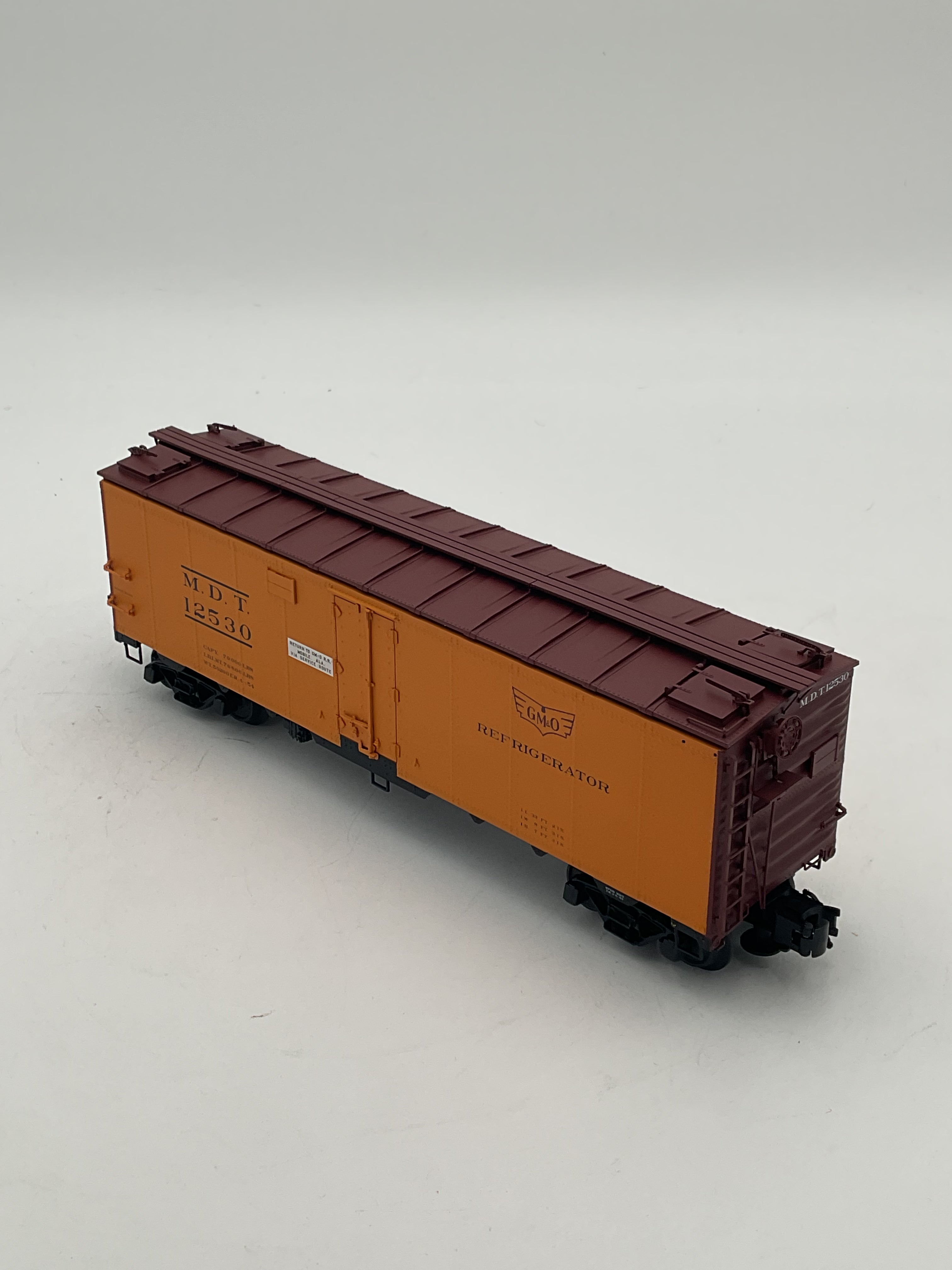 Atlas O 8529A 40’ Steel Reefer Car MDT/ GM&O #12530 [3 Rail]