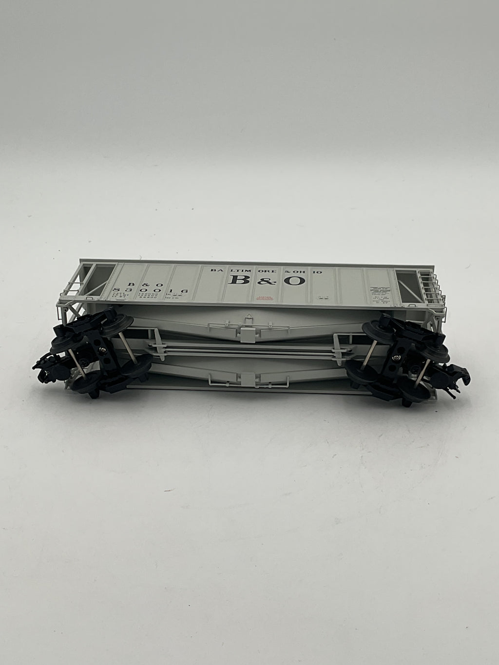 Atlas O 3001050-2 40’ Airslide Hopper Baltimore & Ohio #830016 [3 Rail]