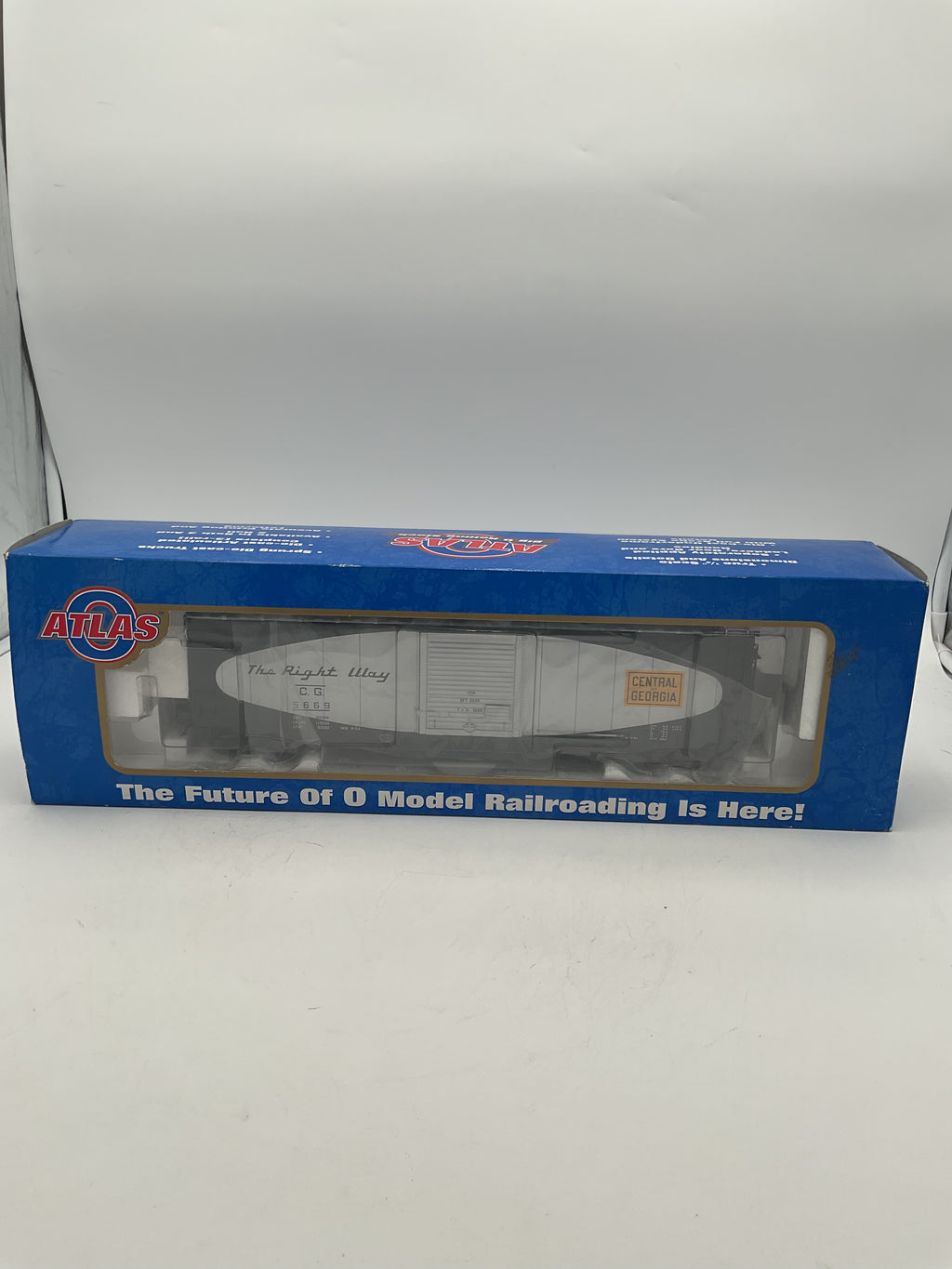 Atlas O 6572-2 50’ PS-1 Box Car Central of Georgia #5669 (3 Rail)