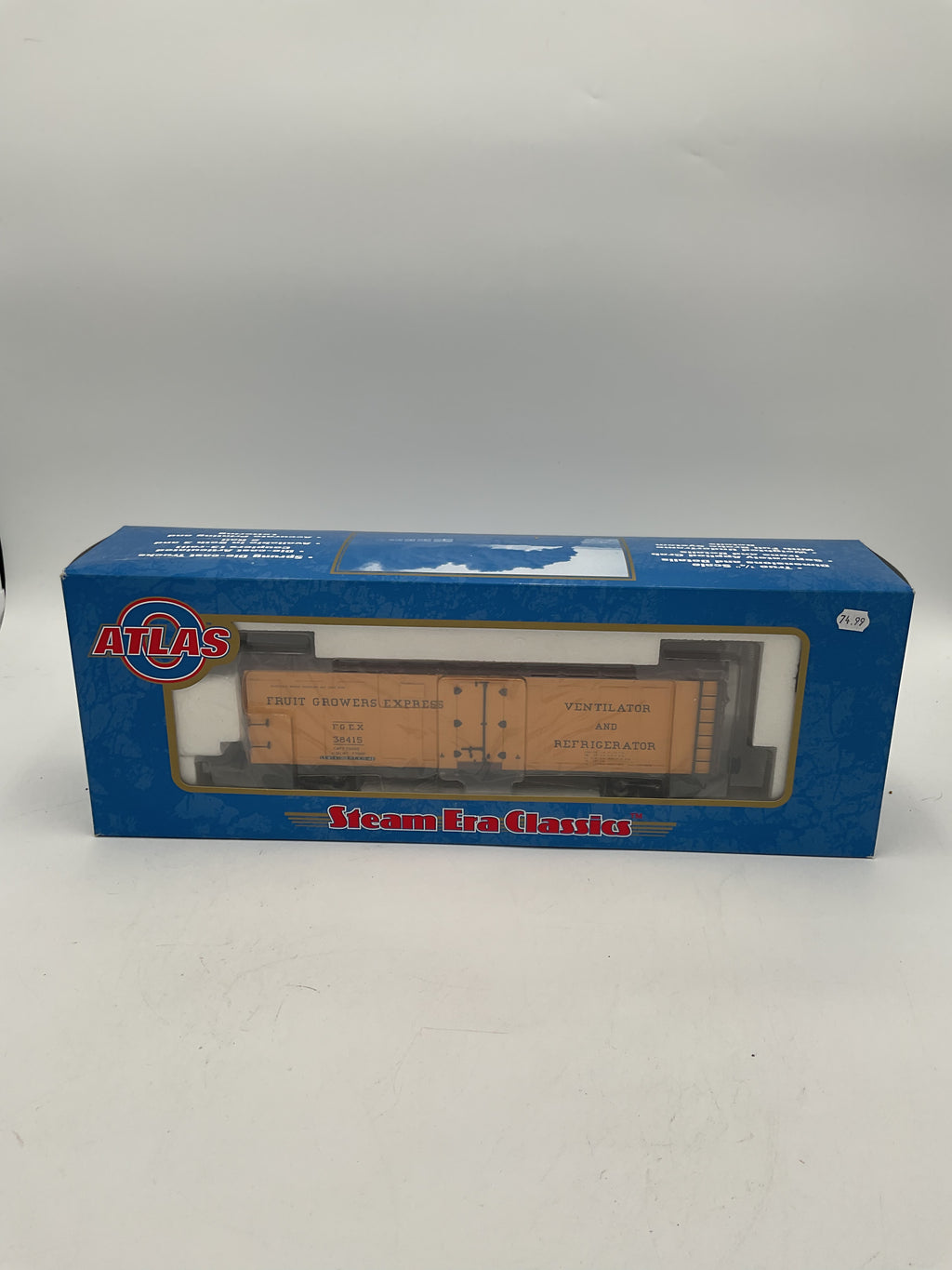 Atlas O 8552-2 40’Steel Reefer Car Fruit Growers Express #38415 [3 Rail]