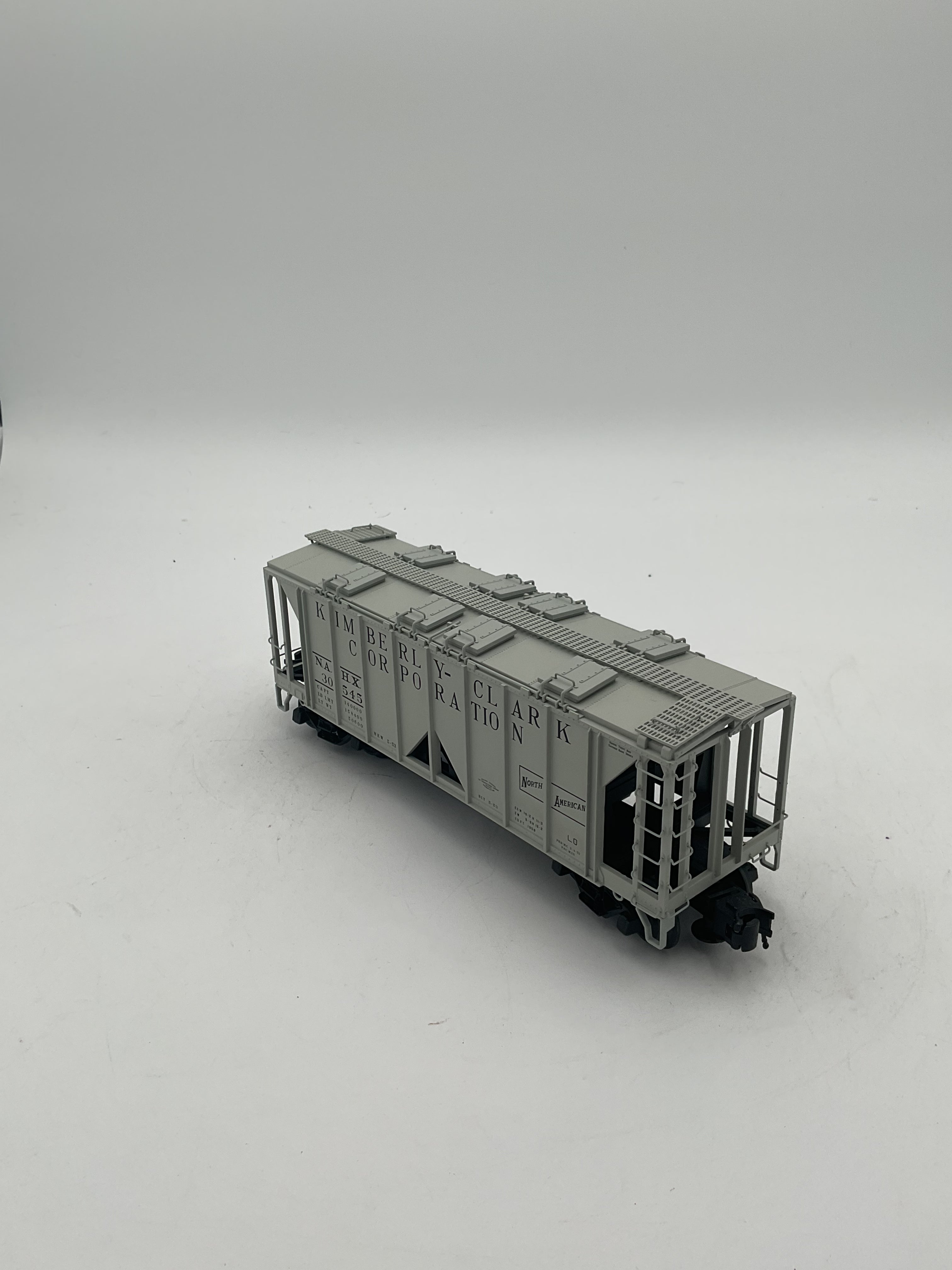 Atlas O 8383-1 ACF 70 Ton Covered Hopper Car Kimberly-Clark #30545
