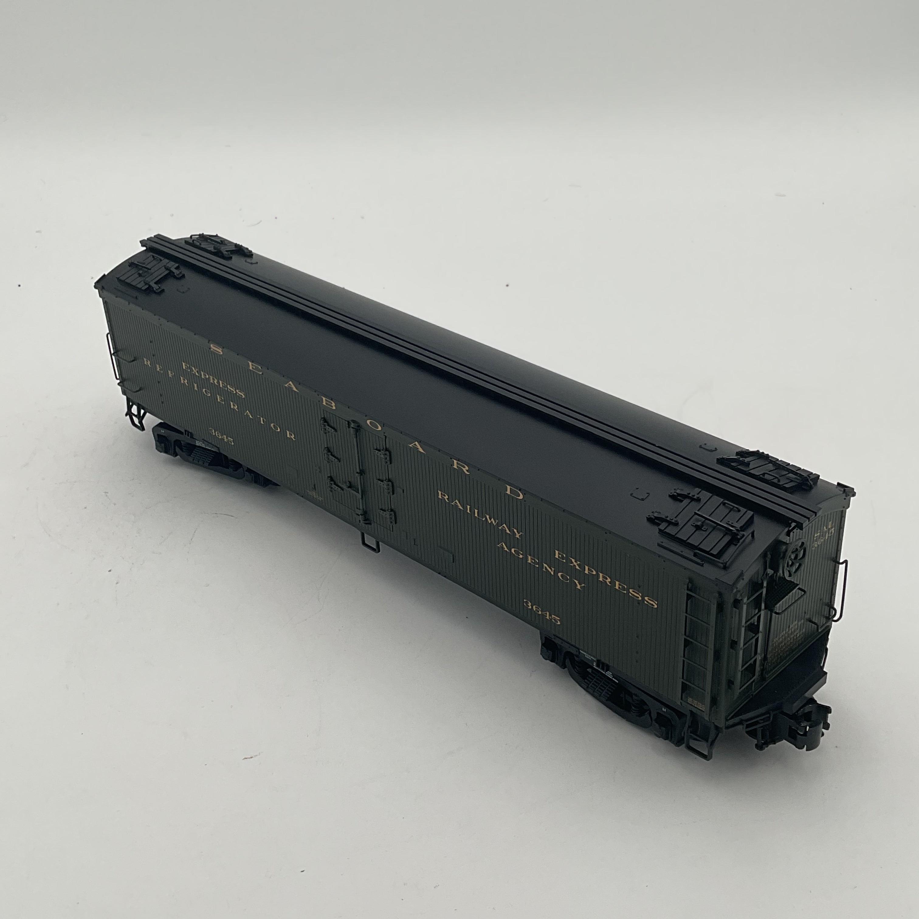 Atlas O 3001004-4 GACC 53’6” Wood Express Reefer Seaboard #3645 [3 Rail]