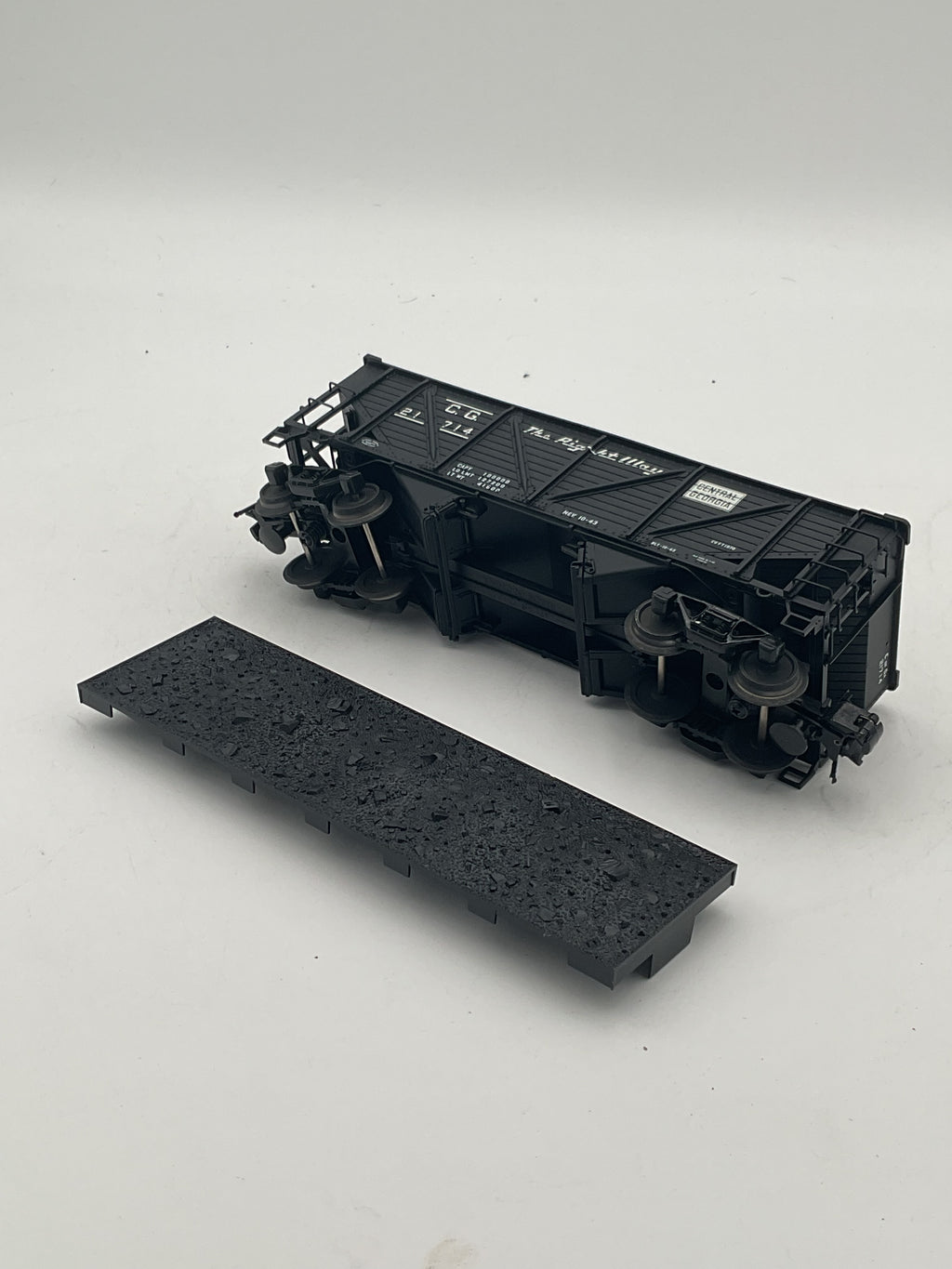 Atlas O 6427-2 Ton War Emergency Hopper Car Central of Georgia #21714 (3 Rail)