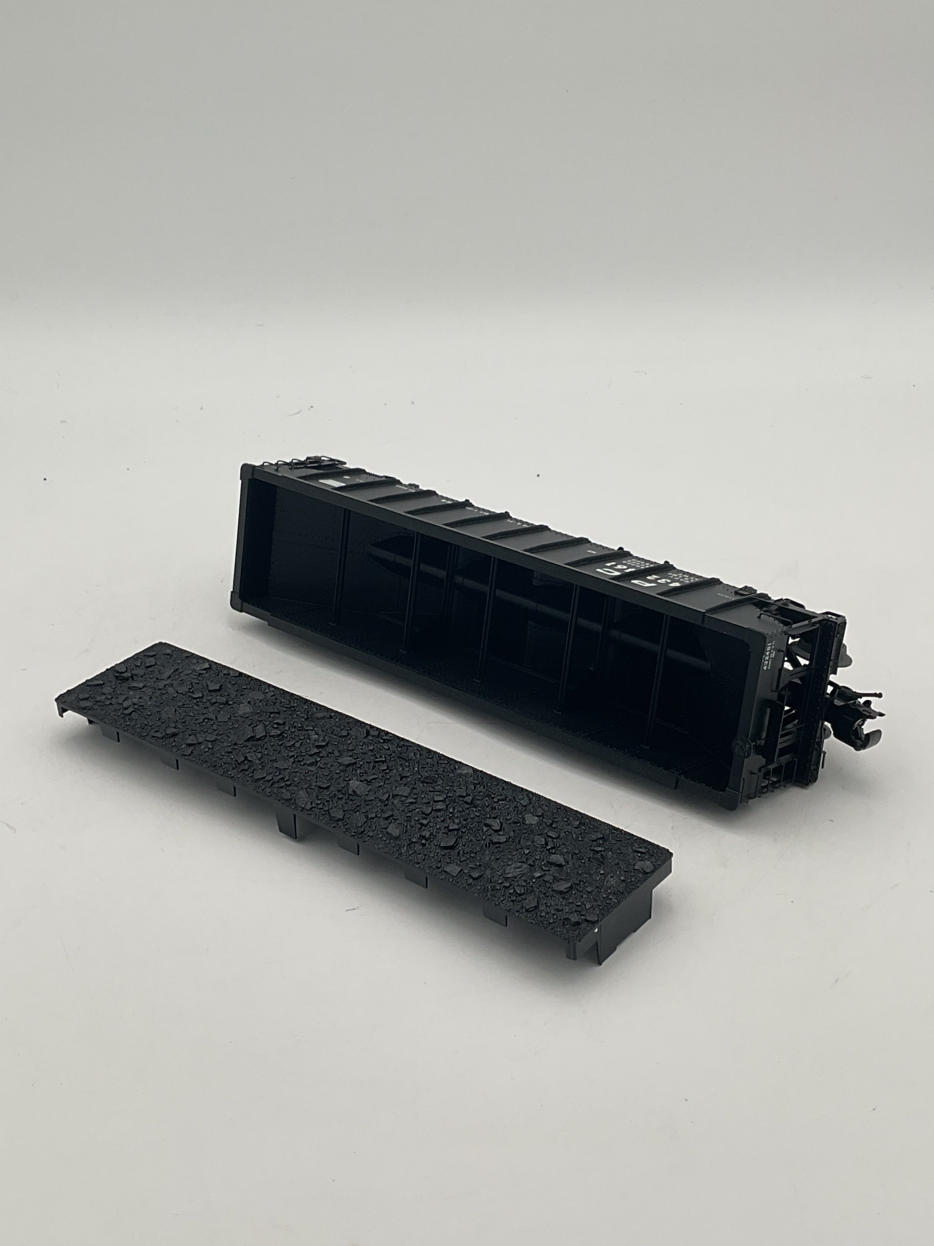 Atlas O 6779-1 Pennsylvania H21a Hopper Car Penn Central #43261 [3 Rail]