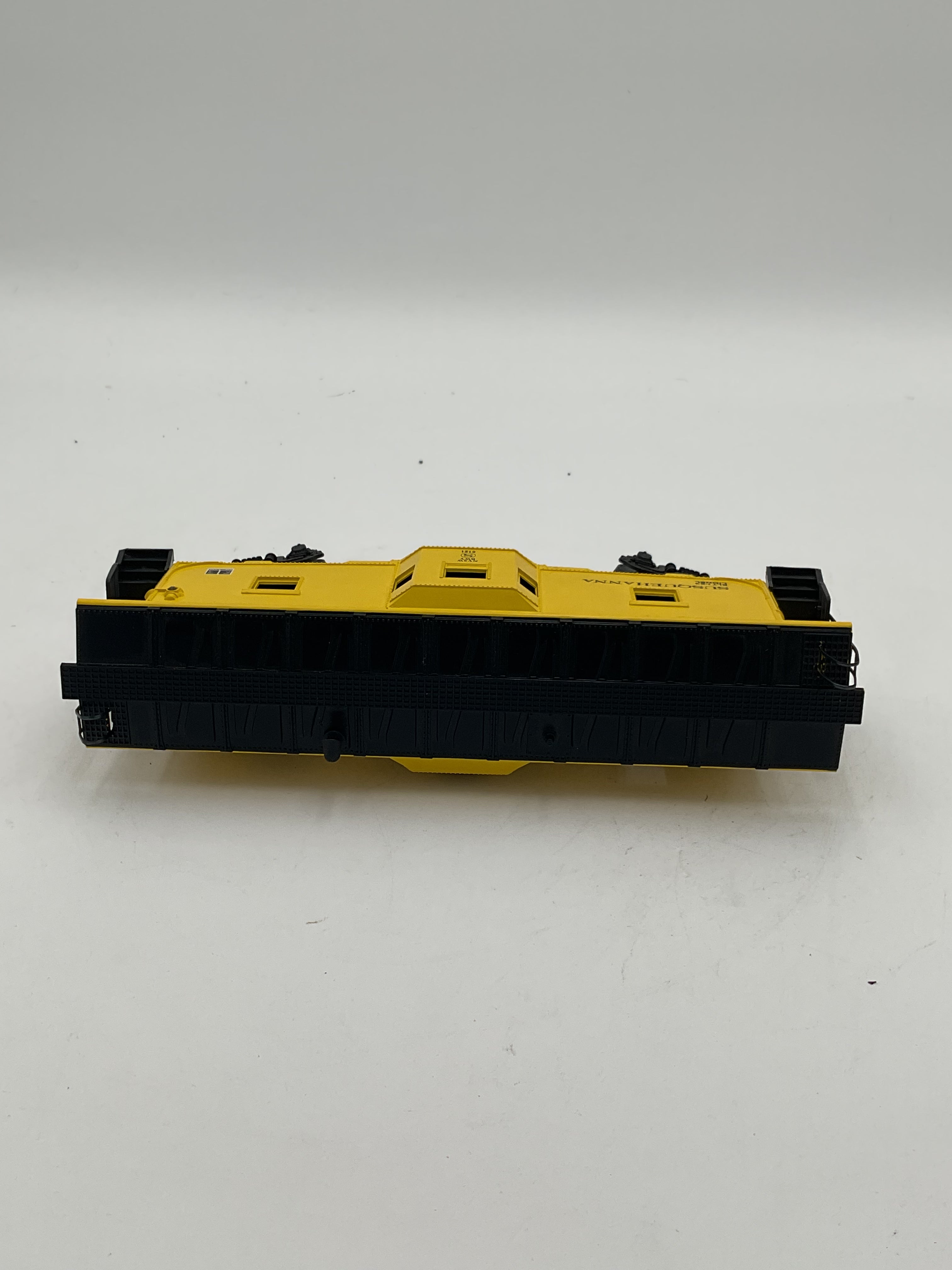 Lionel O 19717 Susquehanna Bay- Window Caboose with Illuminated Interior