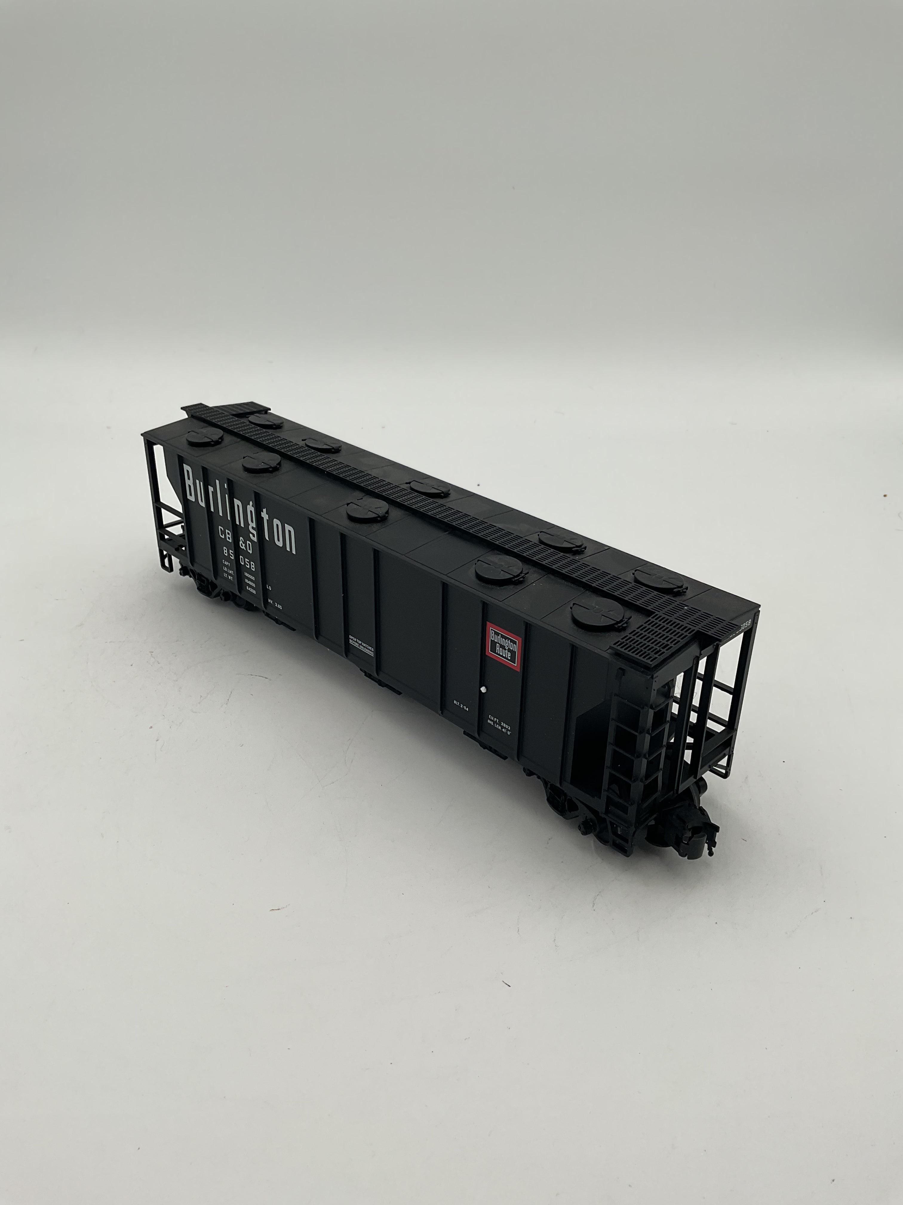 Atlas O Trainman #826-2 3 Bay PS-2 Hopper Car Burlington #85058 [3 Rail]
