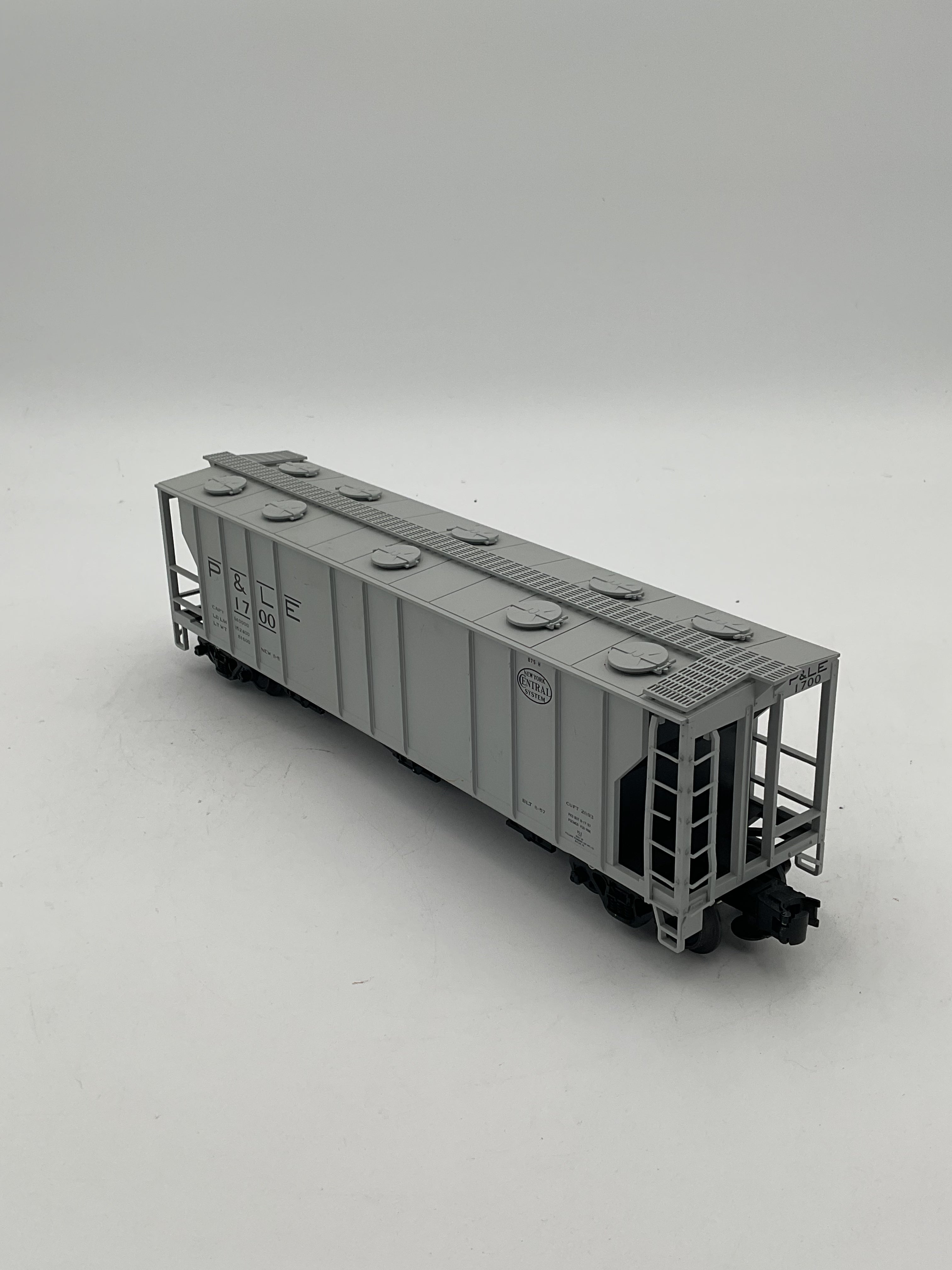 Atlas O Trainman 834-1 3 Bay PS-2 Hopper Car P&LE (NYC) #1700 (3 Rail)