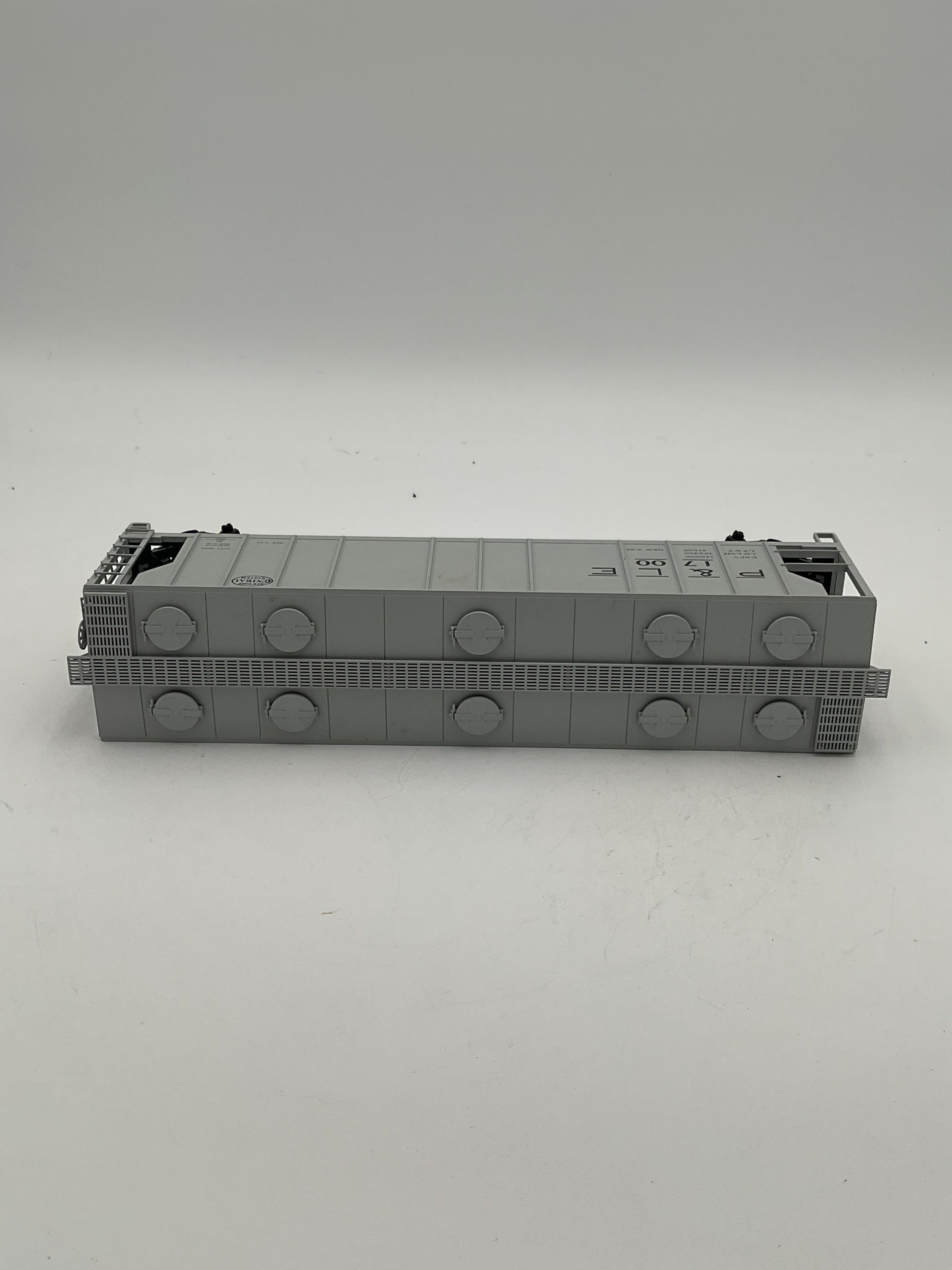 Atlas O Trainman 834-1 3 Bay PS-2 Hopper Car P&LE (NYC) #1700 (3 Rail)