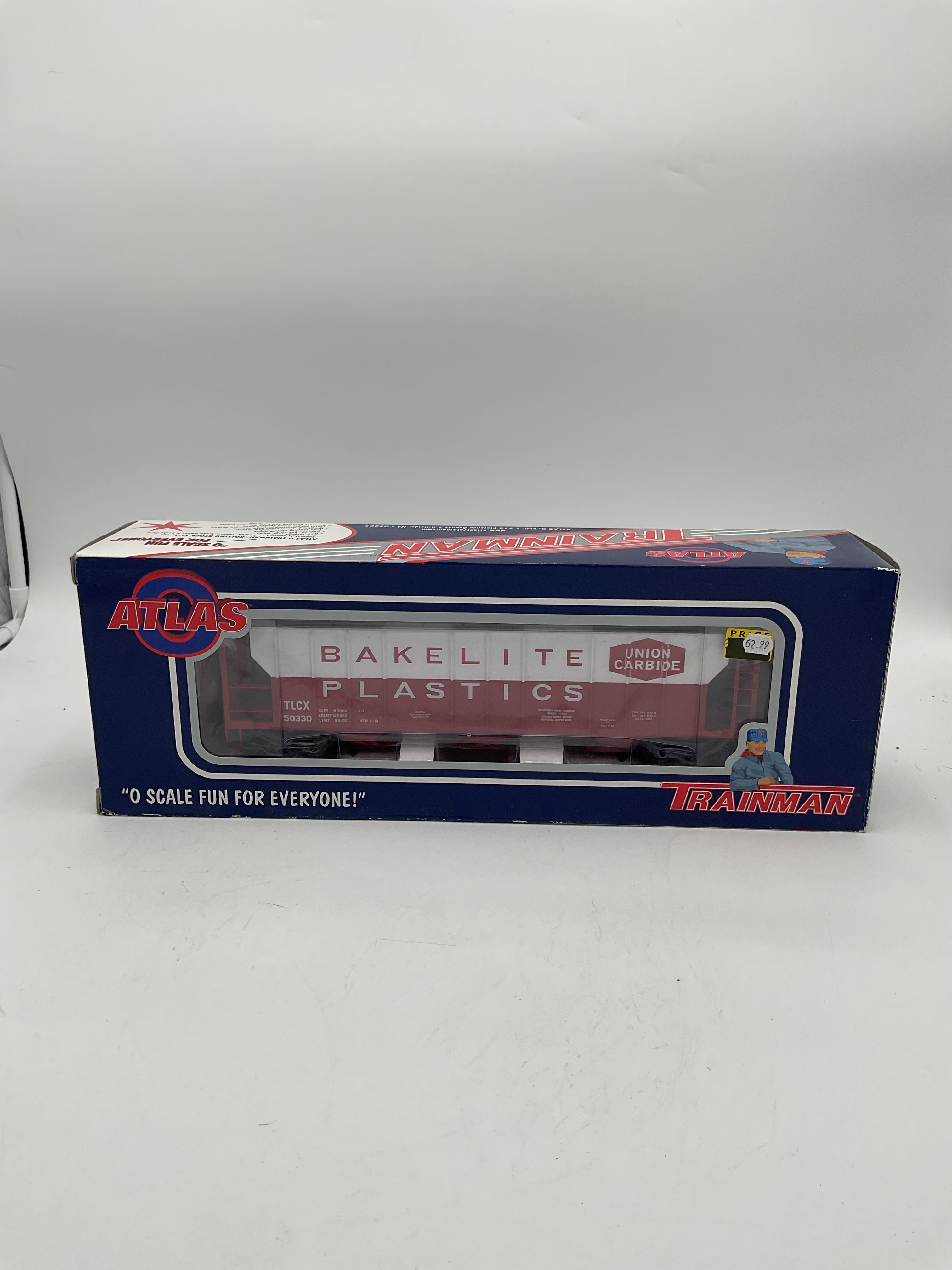 Atlas O Trainman 828-1 3 Bay PS-2 Hopper Car Union Carbide #50330 [3 Rail]