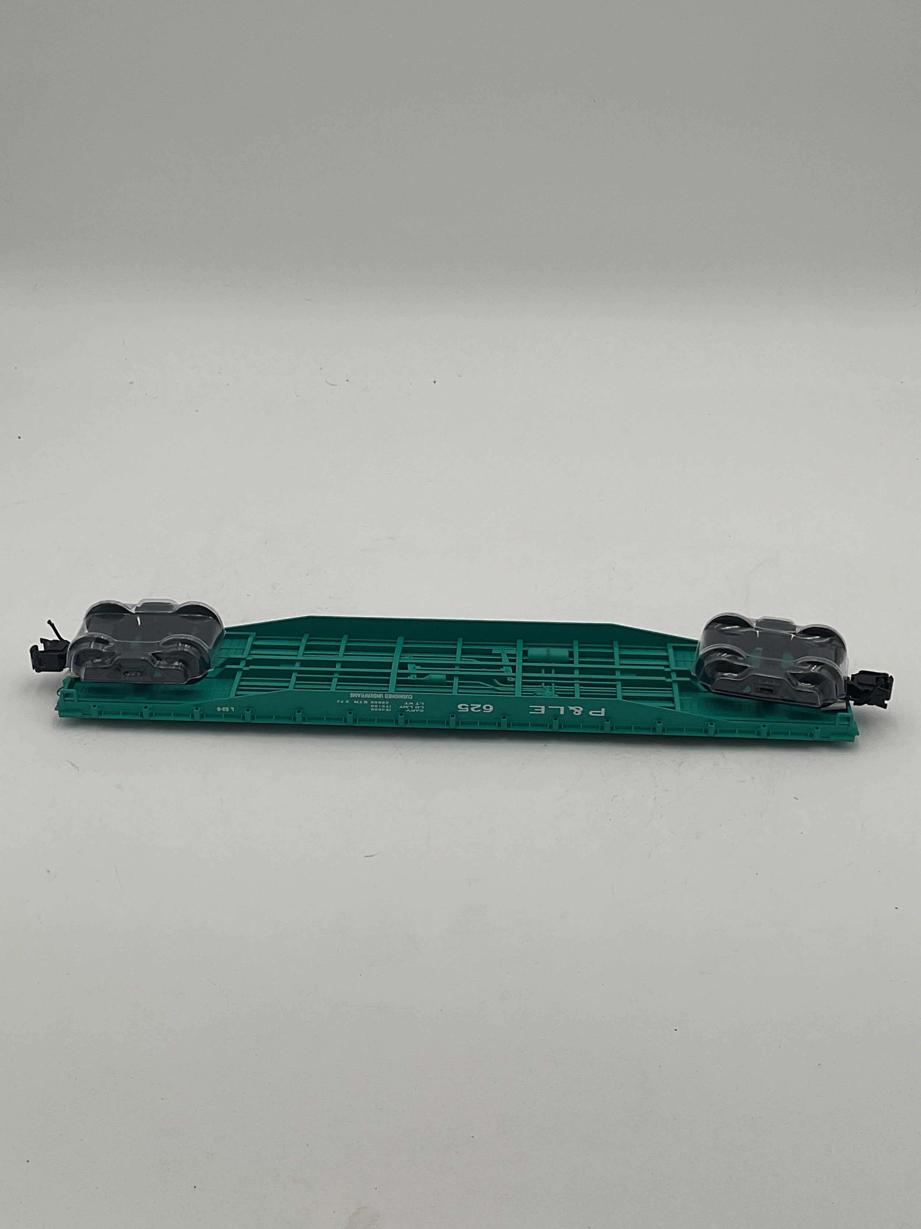 Atlas O Trainman 2002006-2 52’-6” Flat Car Pittsburgh & Lake Erie #625 [3 Rail]