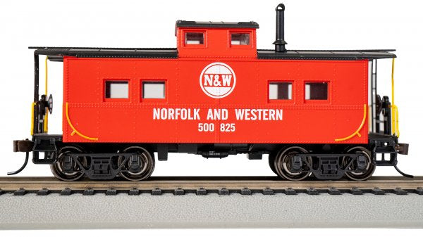 Bachmann HO 16817 NORTHEAST STEEL CABOOSE - NORFOLK & WESTERN - RED #500 825