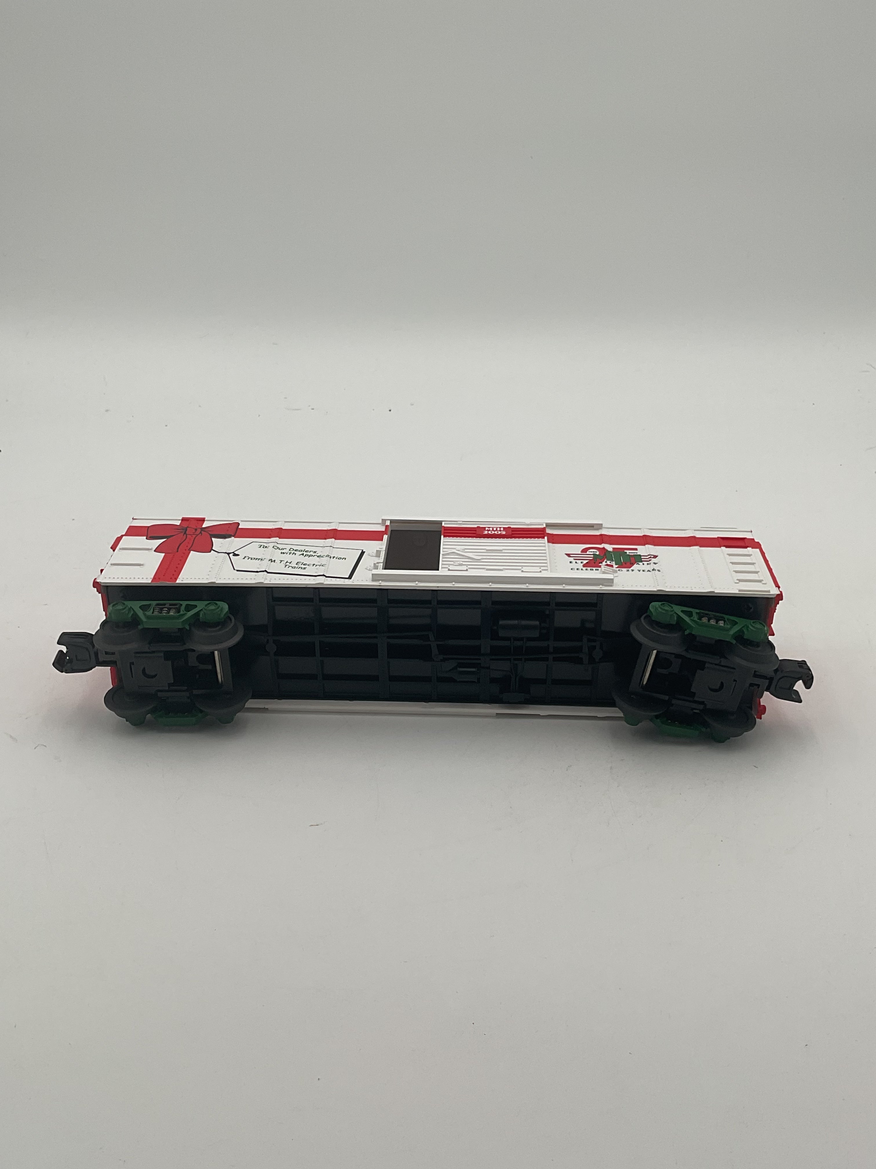 MTH 20-800006F Christmas (DAP 2005) Box Car