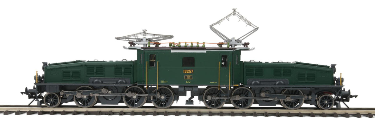 MTH 20-5668-1 Dark Green O Scale Premier Be 6/8 II Crocodile Electric Engine With Proto-Sound 3.0 (Hi-Rail Wheels)