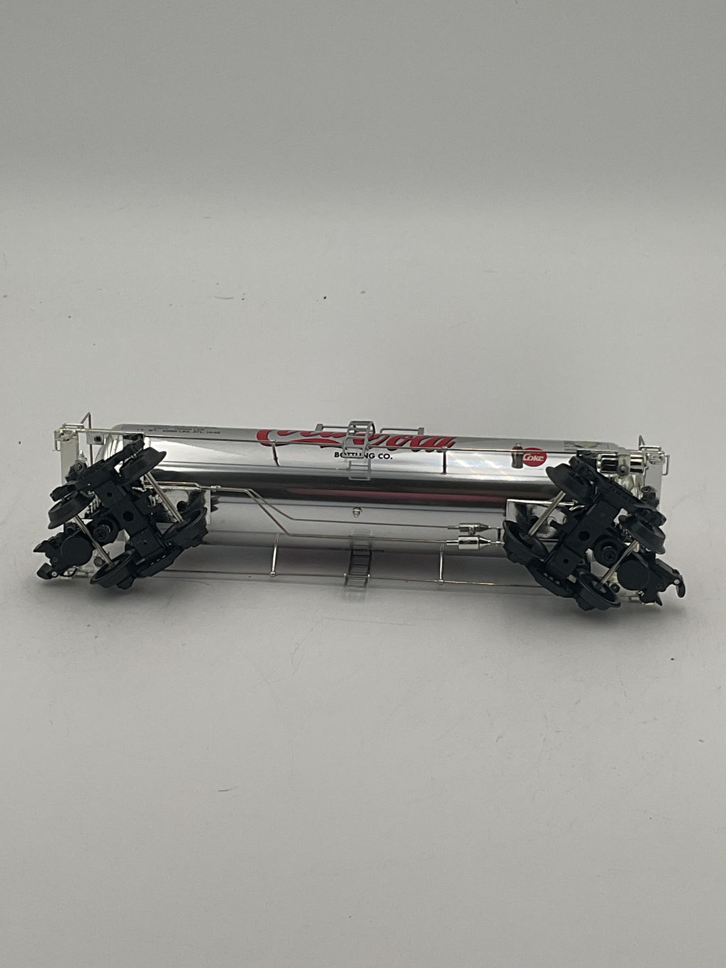 K Line K6341-5102 Coca-Cola brand O Scale Extruded Aluminium Tank Car