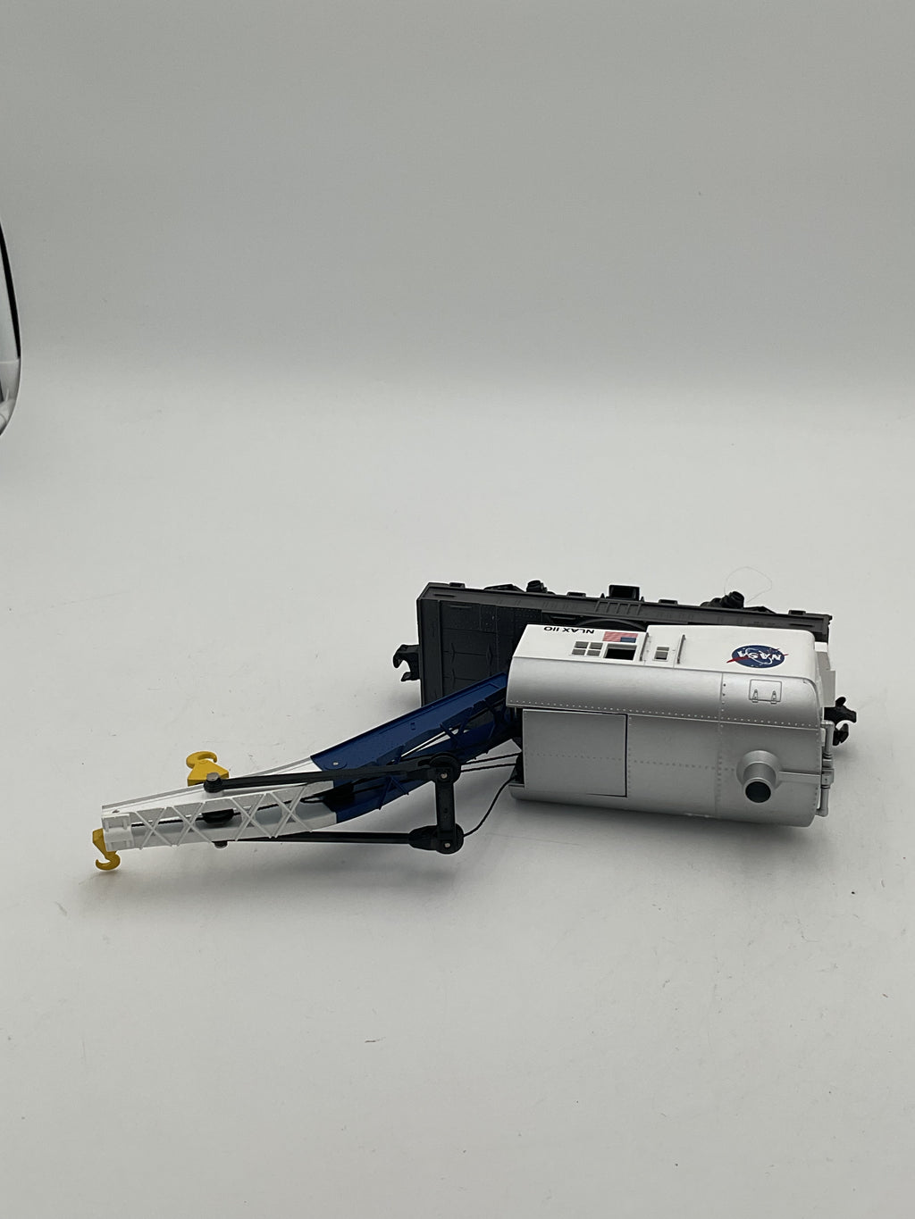 MTH 30-7993 NASA Crane Car