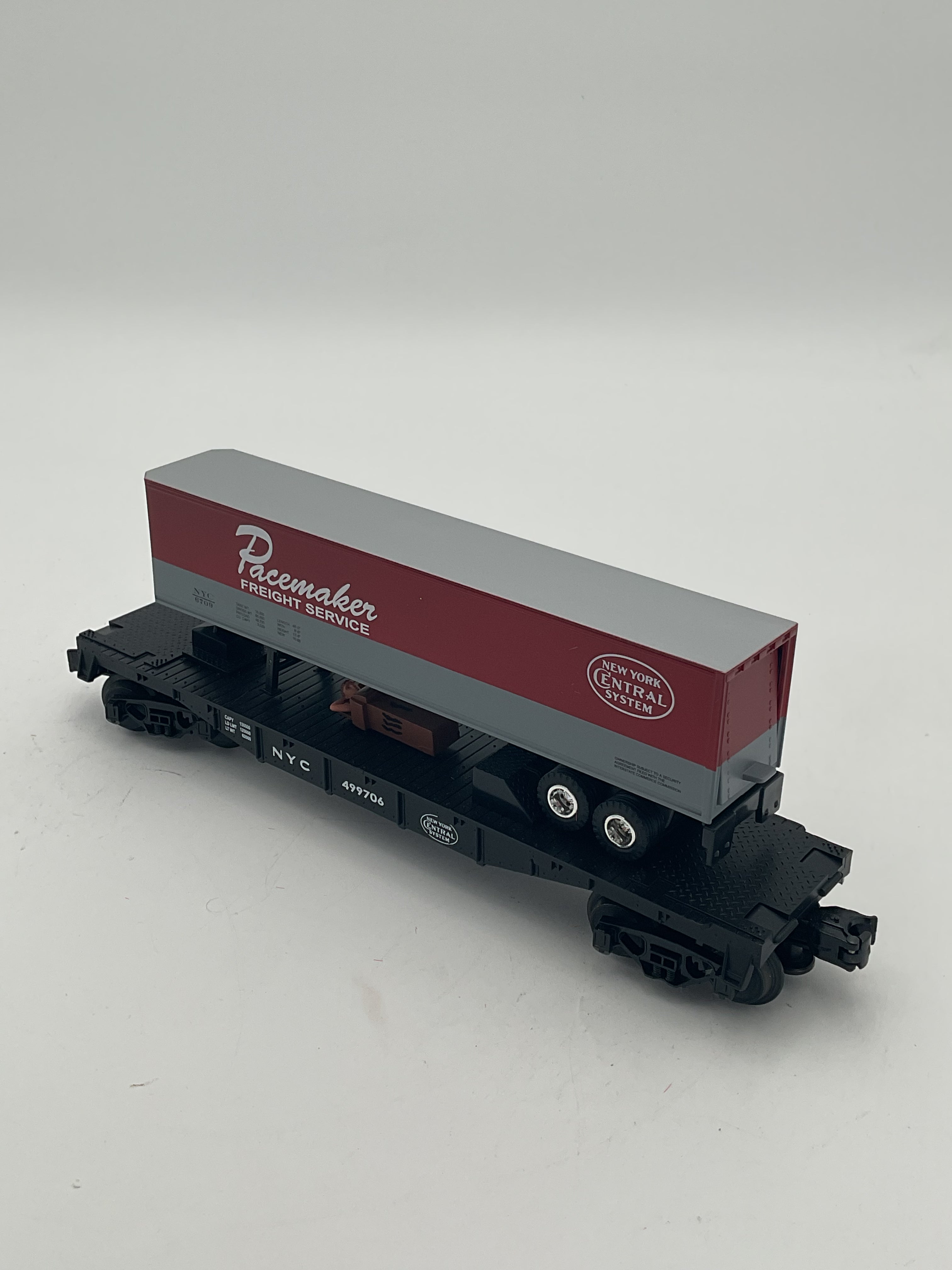 MTH 30-7608 New York Central Pacemaker Semi-Scale Flat Car w/ Trailer