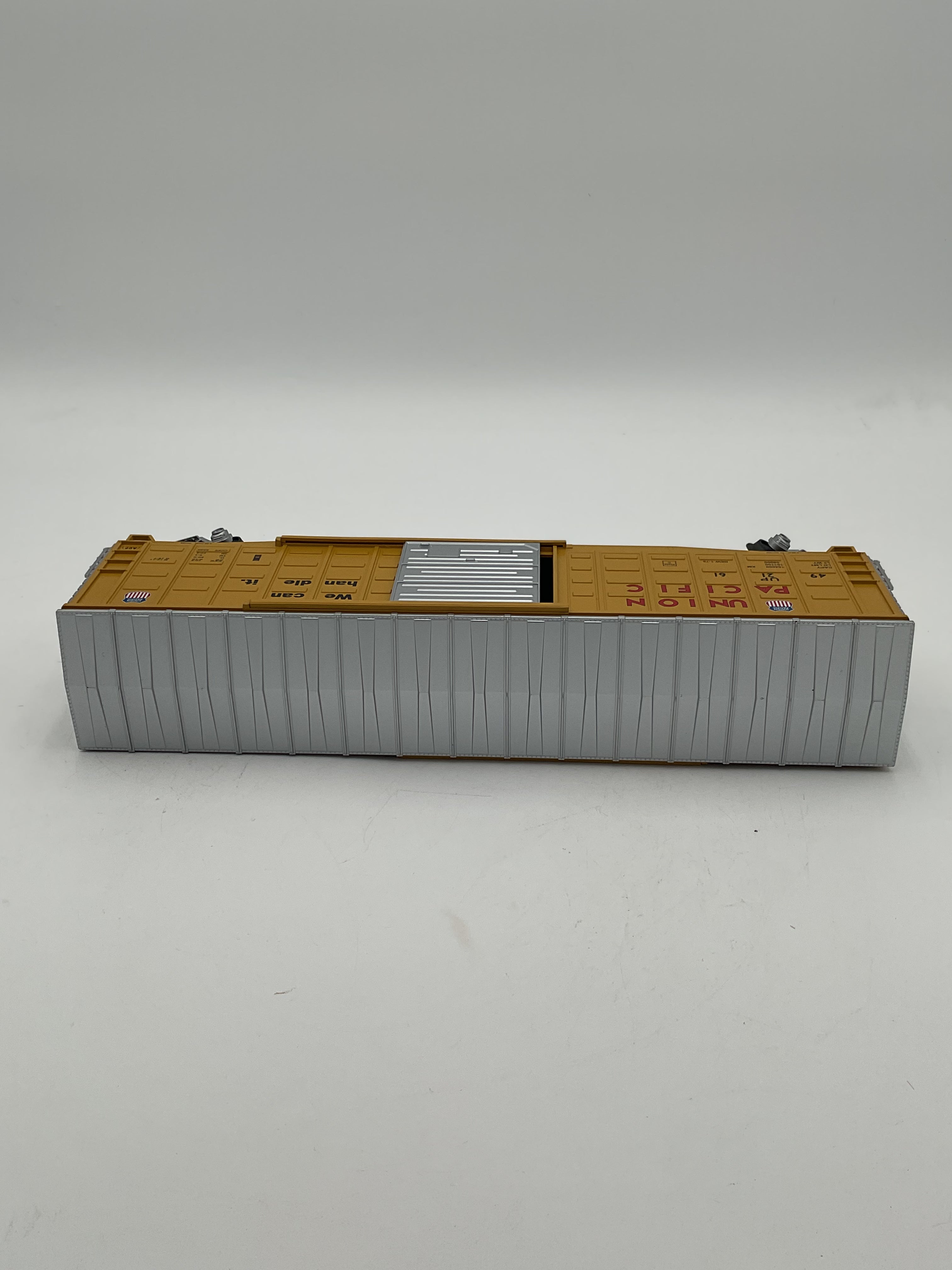 MTH 20-90023F Union Pacific 50’ Waffle Box Car