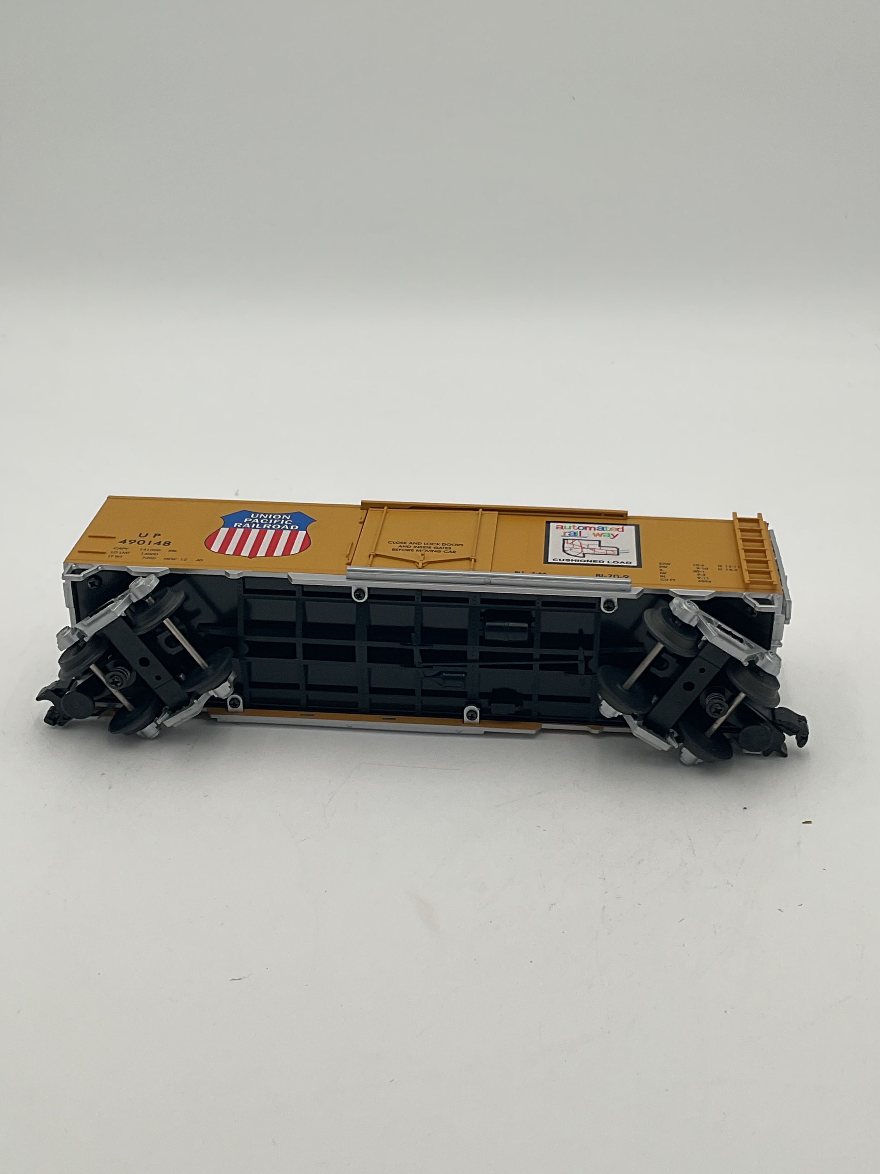 MTH 20-9405L Union Pacific O Scale Refrigerator Car