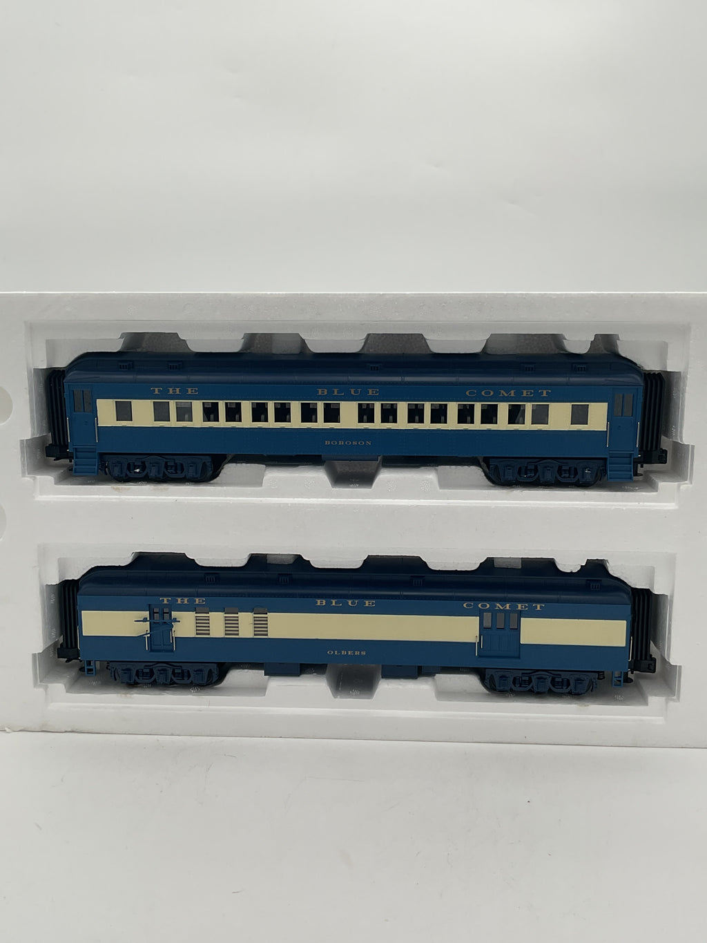 MTH 30-1879-1 4-6-2 Imperial P47 Pacific Steam Engine & MTH 30-6901 Jersey Central 4-Car 60' Madison Passenger Set