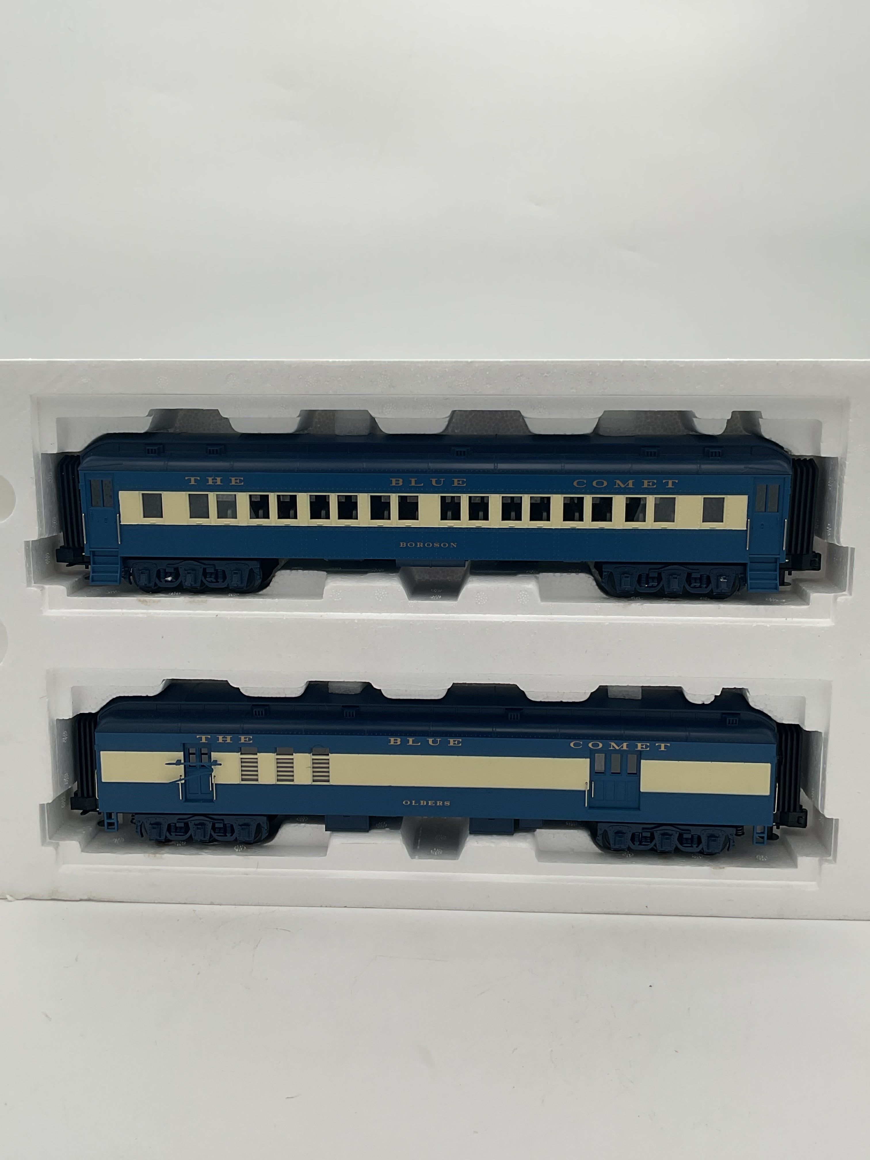 MTH 30-1879-1 4-6-2 Imperial P47 Pacific Steam Engine & MTH 30-6901 Jersey Central 4-Car 60' Madison Passenger Set